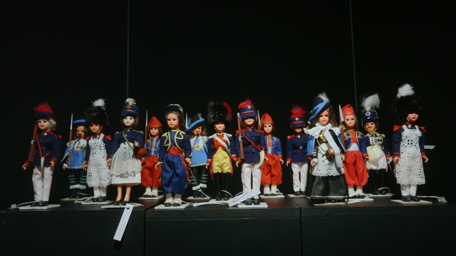  portrait entrepreneur restauration de poupées | © Vizual Studio